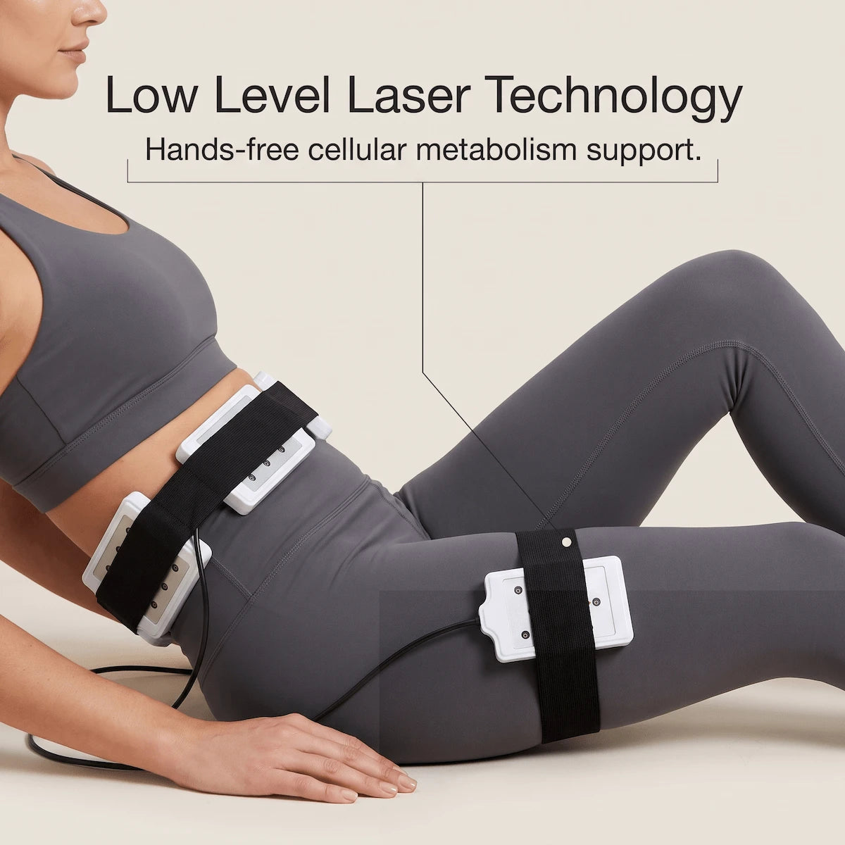 Hands-free body contouring session using LLLT laser pads secured around the flanks.